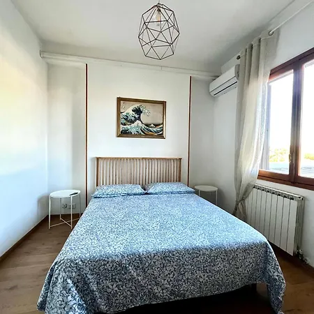 Palamare House *